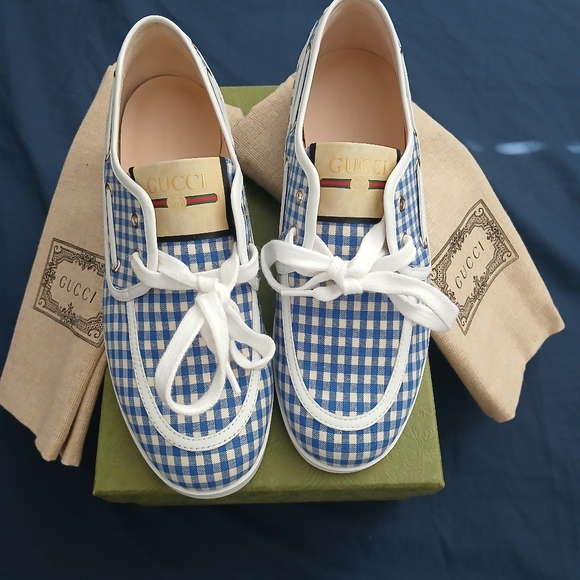 Gucci Graham Size 33 or Size 1.5Y Shoes - Picture 2 of 9